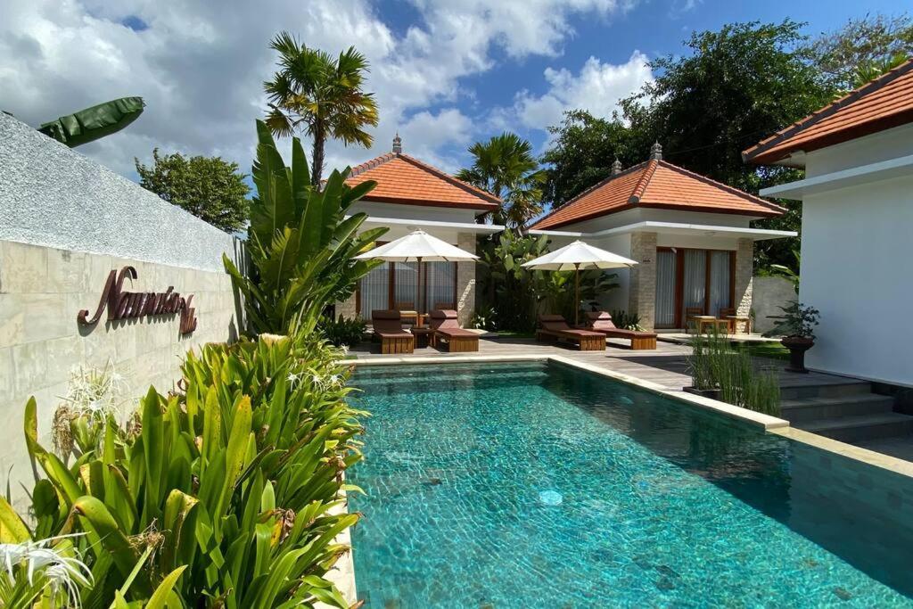 Nau Nusa Villa Batununggul Buitenkant foto